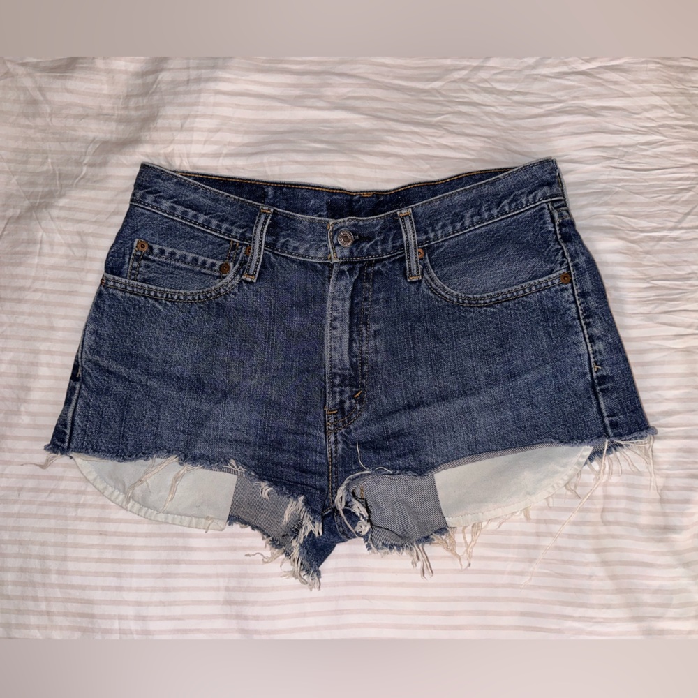 Levi’s 505 Denim Mid-waist Cut off Shorts